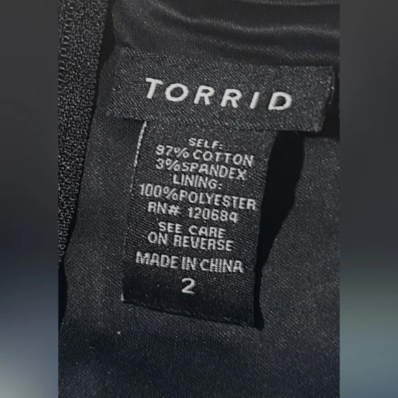 Torrid Cotton Peplum Top Women's Plus Size 2/2X Floral Print Keyhole Neck Zip - Picture 9 of 9